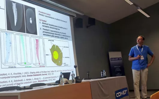 Adam Puszkarz na Seminarium Mikrotomografii Komputerowej